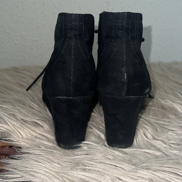 These Arizona Jean Co. - Picture 4 of 7